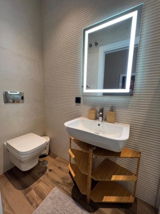 Deluxe Twobedroom Apartment Seville Downtown Экстерьер фото