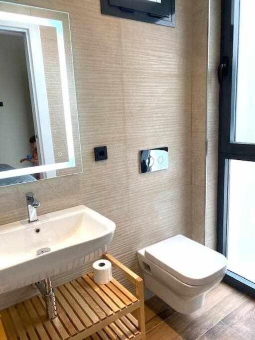 Deluxe Twobedroom Apartment Seville Downtown Экстерьер фото