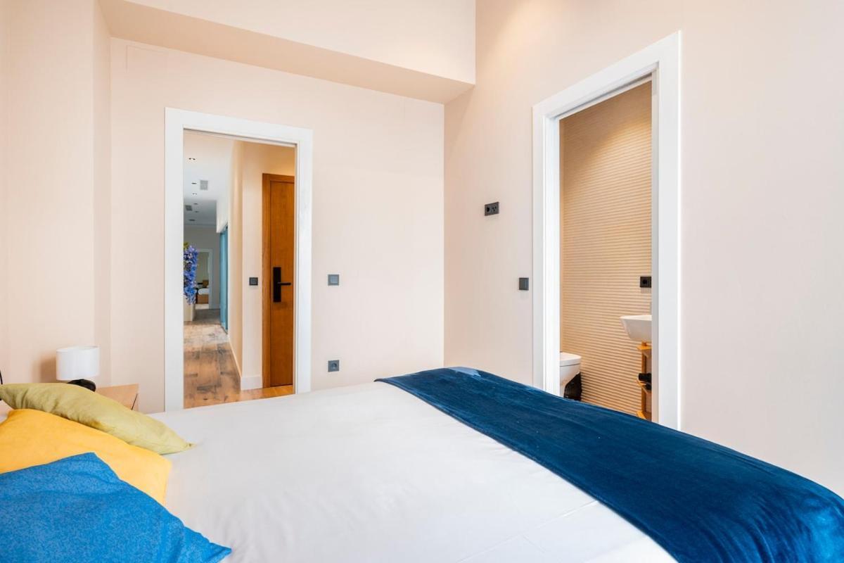 Deluxe Twobedroom Apartment Seville Downtown Экстерьер фото