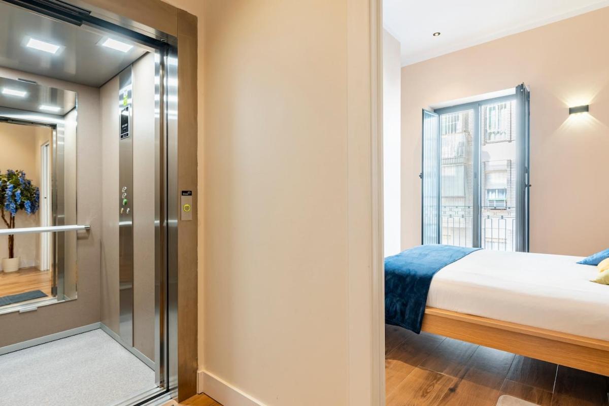 Deluxe Twobedroom Apartment Seville Downtown Экстерьер фото