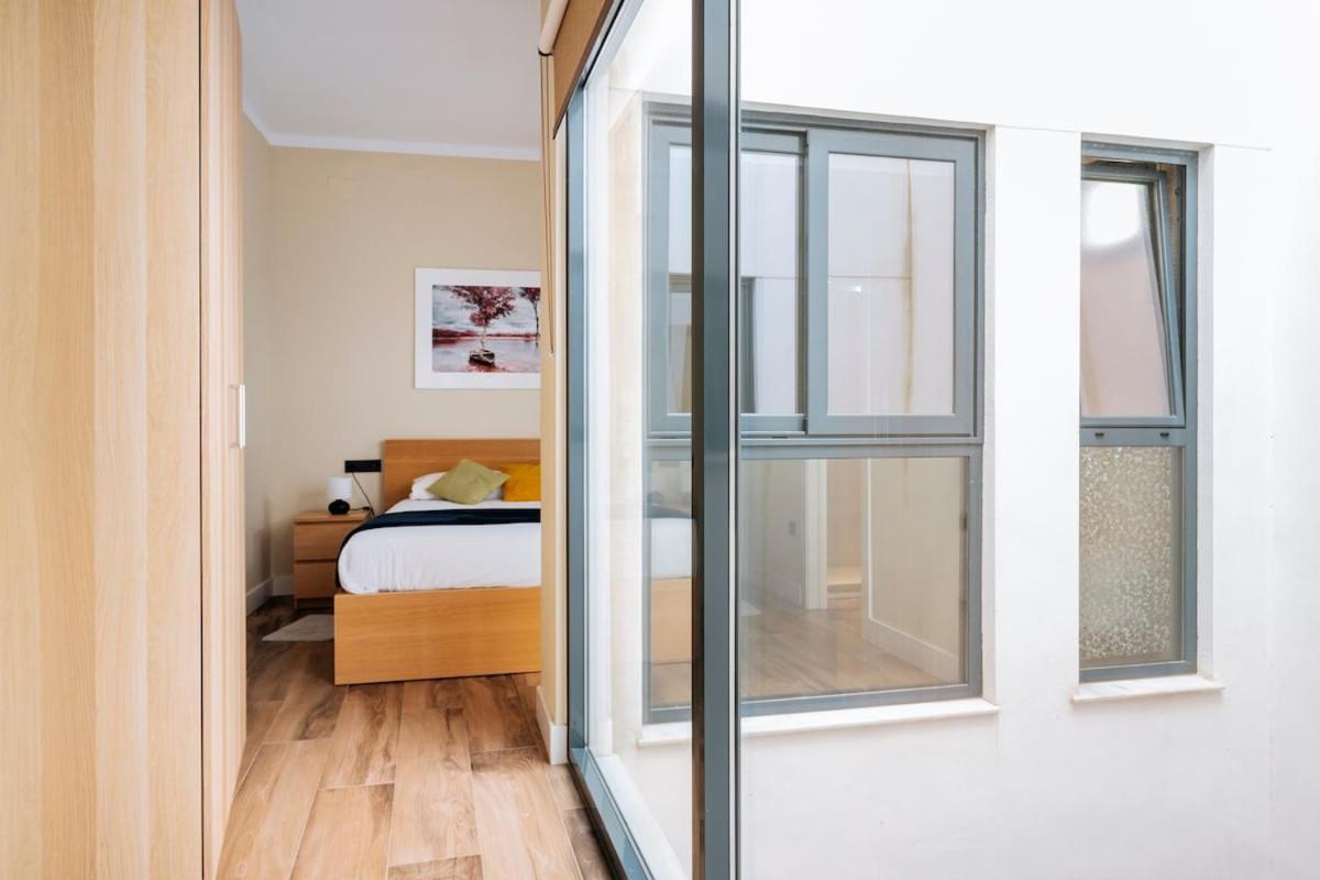 Deluxe Twobedroom Apartment Seville Downtown Экстерьер фото
