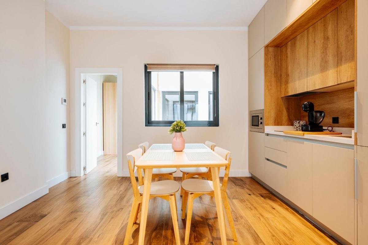 Deluxe Twobedroom Apartment Seville Downtown Экстерьер фото
