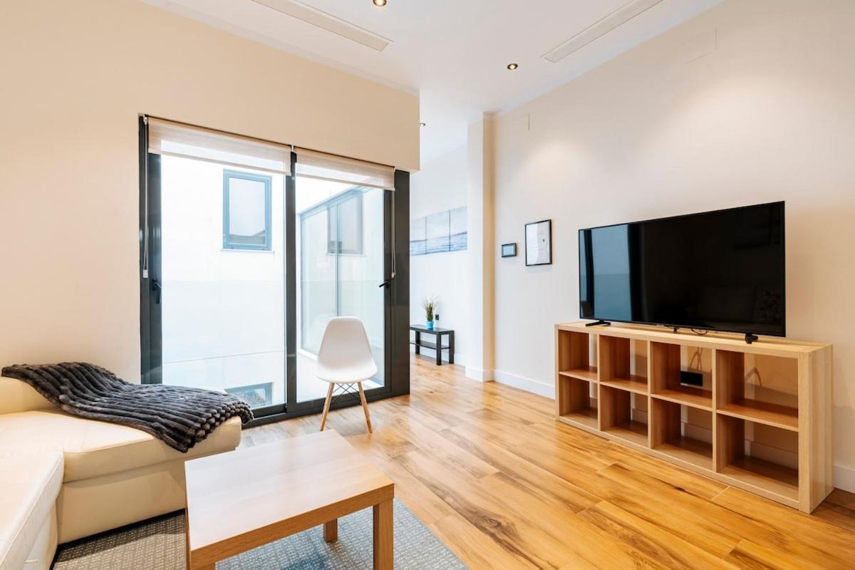 Deluxe Twobedroom Apartment Seville Downtown Экстерьер фото